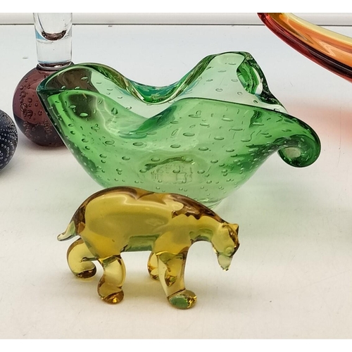 522 - Mixed Coloured Glass Items (8) to include Paperweight, Gondola, Controlled Bubble Dish, Bud Vases, B... 