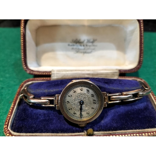 506 - Swiss Made Movement Watch with 9ct Gold 375 Case and Strap. Requires Service. Overall Weight 18 Gram... 