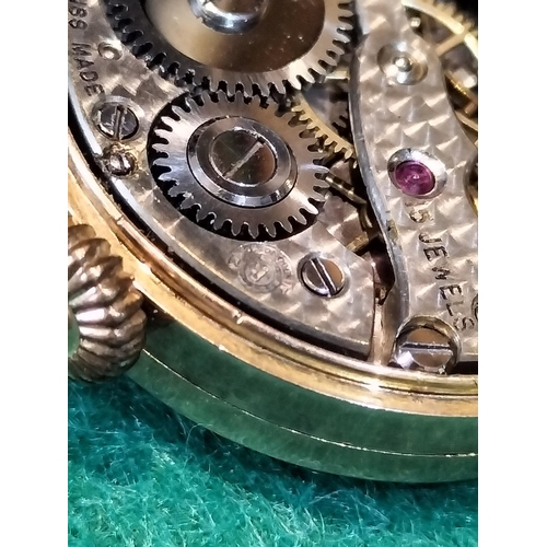 506 - Swiss Made Movement Watch with 9ct Gold 375 Case and Strap. Requires Service. Overall Weight 18 Gram... 