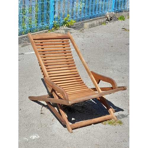 921 - Folding Wooden Hammock Garden Chair. Collection Only.