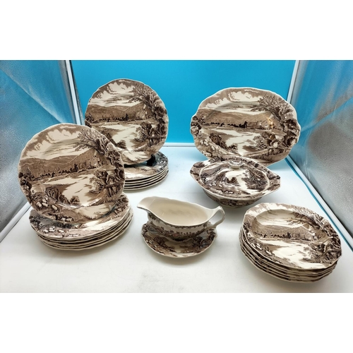 568 - Collection of Alfred Meakin Dinner Ware in the 'Tintern' Pattern to include Plates, Bowls, Tureen, e... 