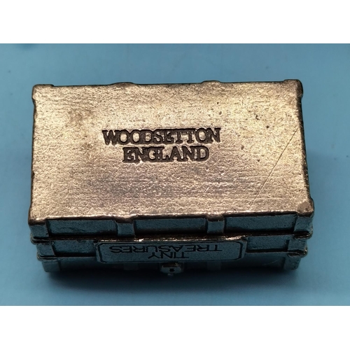 192 - Collection of Items to Include 18cm Glass Comports (2), c1930's Johnson Bros 15 Piece Part Coffee Se... 