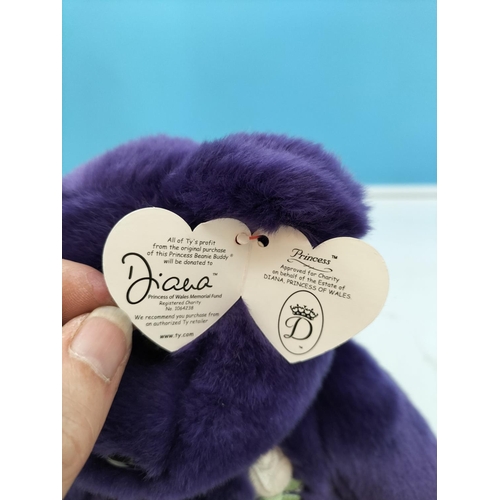 210 - TY Beanie Buddies and Beanie Babies to include 'Britannia', 'Buckingham' and 'The Princess Diana Mem... 