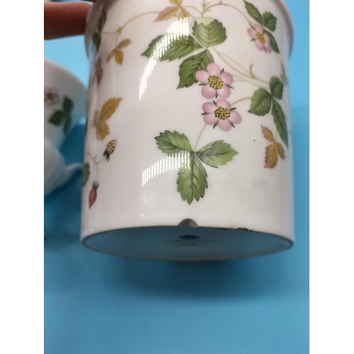 233 - Collection of Wedgwood 'Wild Strawberry' Items (6) to include Vase, Picture Frame, etc. Nip to Base ... 