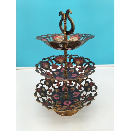 486 - Box of Mixed Items to include Temple Jar, Wooden Bird Figures, Large Shell, etc.