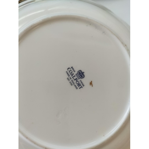 486 - Box of Mixed Items to include Temple Jar, Wooden Bird Figures, Large Shell, etc.