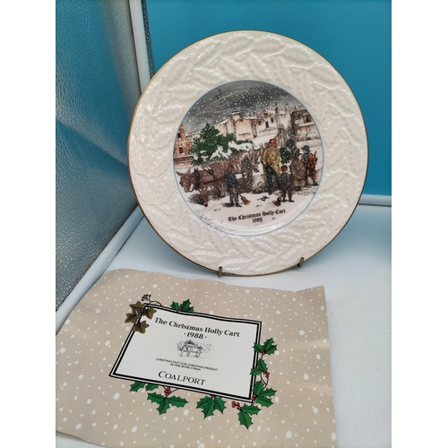 486 - Box of Mixed Items to include Temple Jar, Wooden Bird Figures, Large Shell, etc.