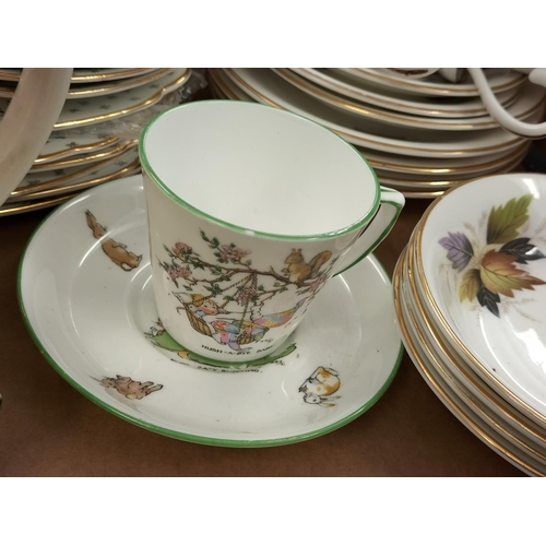 491 - Box of Mixed Pottery to include Cups, Saucers, Vase, Teapot, etc.