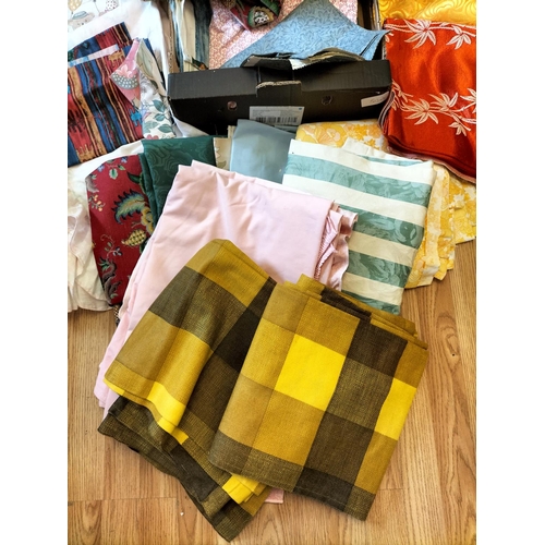 525 - Box of Vintage Fabric to include Curtains, etc.