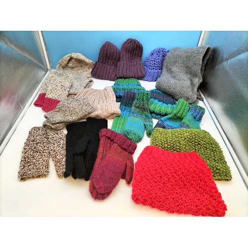 526 - Collection of Knitted Gloves and Hats.