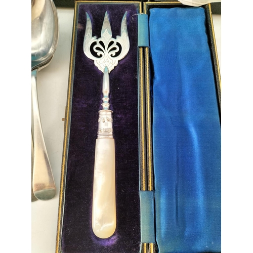 536 - Box of Vintage Cutlery, Vintage Placemats plus Binoculars.