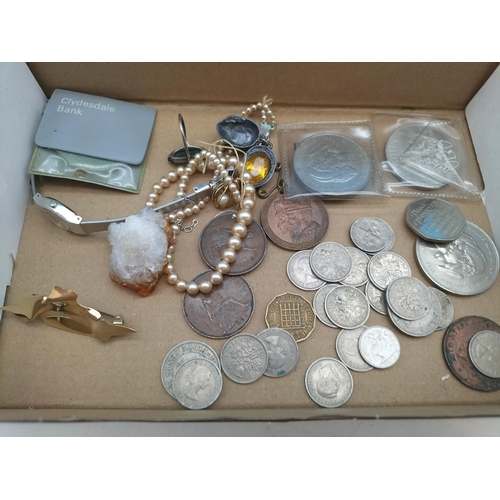 558 - Small Collection of Mixed Items to include Rolls Razor, Silver Ring, Coins, Watch, etc.