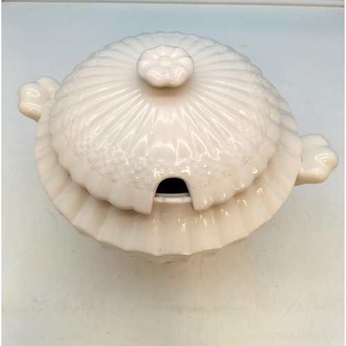 140 - Spode Lidded Twin Handled Tureen in the 'Chelsea Wicker' Pattern. 28cm High, 21cm Handle to Handle.