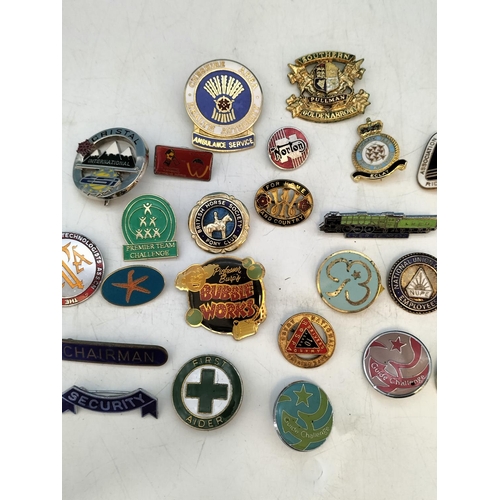 321 - Collection of Badges to include Norton, WI, Horse Riding, Chairman, etc.