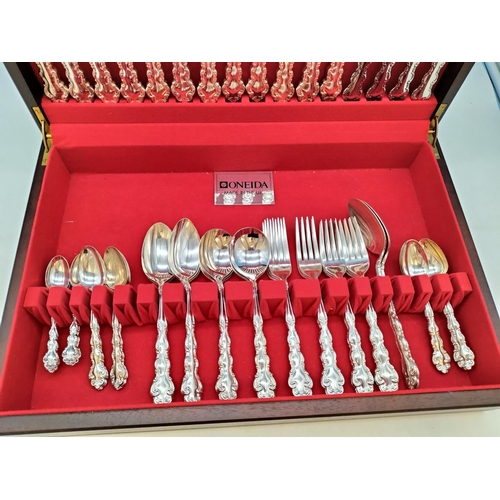 224 - Cased Oneida Silver Plate 60 Piece Cutlery Set in the 'Community' Design.