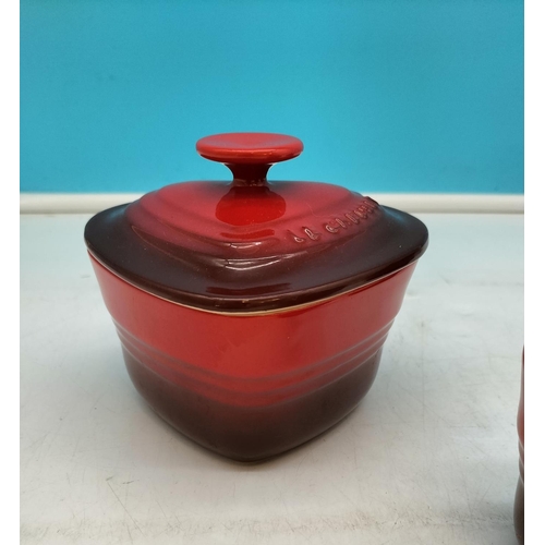 371 - New Le Creuset Heart Shaped Lidded Ramekins (3) 10cm High x 13cm.