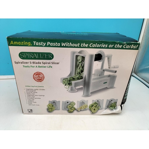 383 - New in Box Spiralizer 5 Blade Vegetable Slicer.