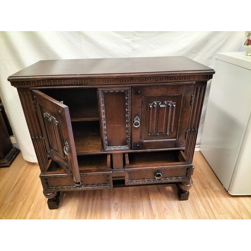 419 - Small Oak Sideboard Unit with Two Cupboards over Two Drawers. 85cm High, 92cm x 43cm. Collection Onl... 