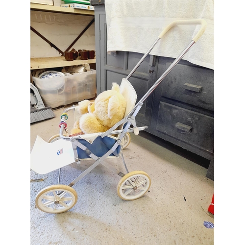 479 - Vintage 1960's Triang Foldable Doll's Pushchair. 70cm x 27cm x 42cm. Collection Only.