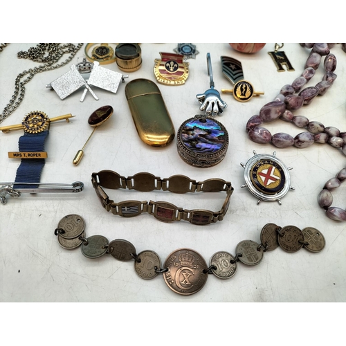 535 - Collection of Mixed Items to include Pin Badges, Brooches, Bracelet, etc.