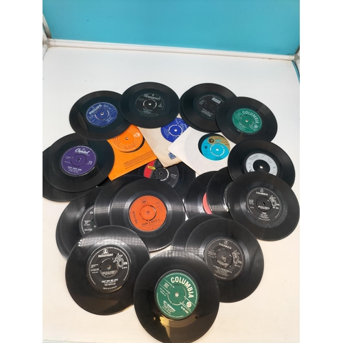 586 - Collection of Approx 160 Vinyl 45rpm Records. Various Styles and Genre. 1960-1990. Collection Recomm... 