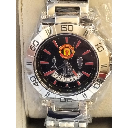 589 - New in Box Rare 2011 Manchester United '19 League Title' Limited Edition Watch.