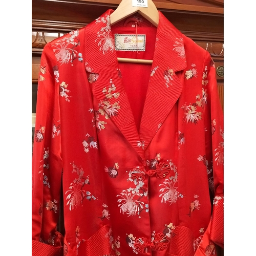 190 - Vintage Solz Squirrel Red Satin Japanese Flower Design Kimono/Dressing Gown. Size 34 Small.