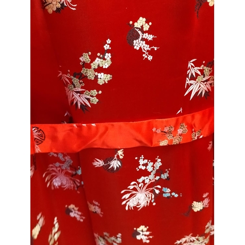 190 - Vintage Solz Squirrel Red Satin Japanese Flower Design Kimono/Dressing Gown. Size 34 Small.