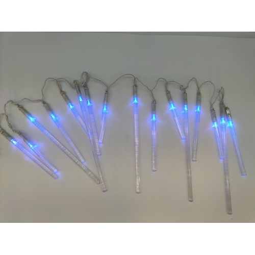 216 - 6 x Boxed Noma 16 LED Stick Icicles/Christmas Lights.