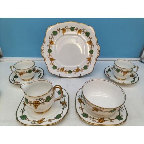 40 - Vintage c1927 Royal Albert Crown China 21 Piece Tea Set in a Grape and Vine Pattern.