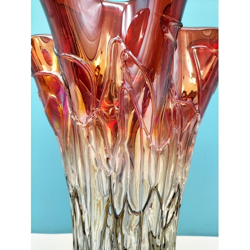 58 - Art Glass Volcano Splash 32cm Vase.