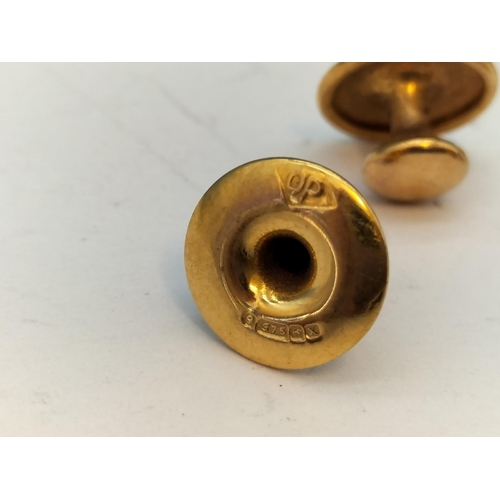 37 - 375 9ct Gold Studs (4). 2.9 Grams.