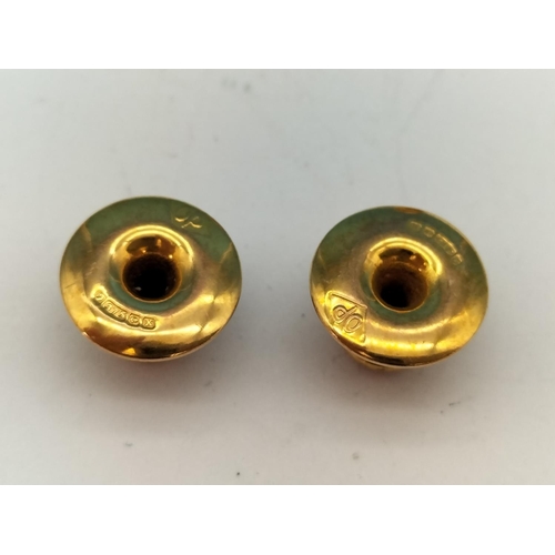 37 - 375 9ct Gold Studs (4). 2.9 Grams.