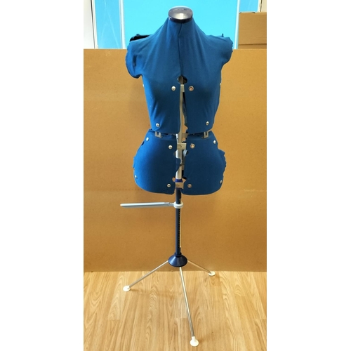 163 - Mannequin on Stand. 141cm High. Missing Pole Tightener. Collection Only.