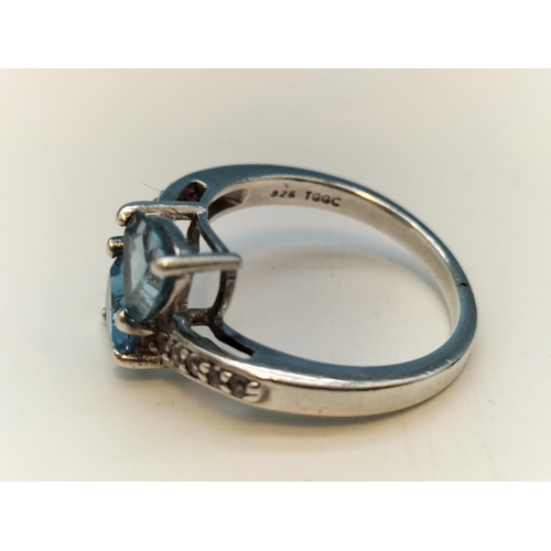 682 - 925 Silver Ring set with Blue and Clear Stones. Size S.