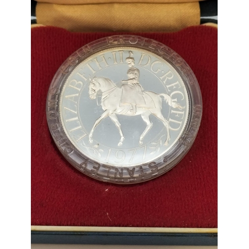 231 - Silver 1977 Elizabeth II Jubilee Coin in Box.