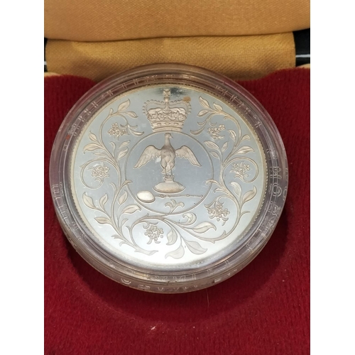 231 - Silver 1977 Elizabeth II Jubilee Coin in Box.