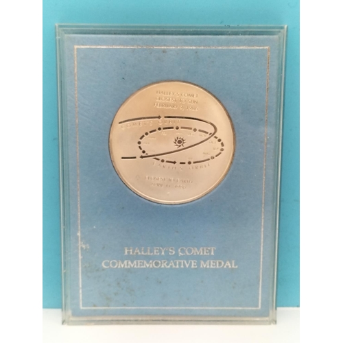 249 - Solid Sterling Silver Limited Edition 'Halley's Comet' Commemorative Medal by Franklin Mint.