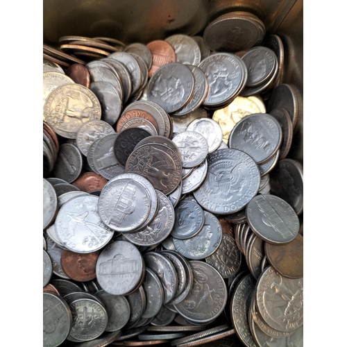 264 - Tin of Mixed USA Coins to include 1974 Denver Half Dollar, 1942 and 1974 Quarter Dollar plus 1899 Qu... 