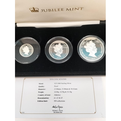 281 - Jubilee Mint '2019 Remembrance Day' Solid Silver Proof Coin Set, £1, £2 and £5 in Presentation Case ... 