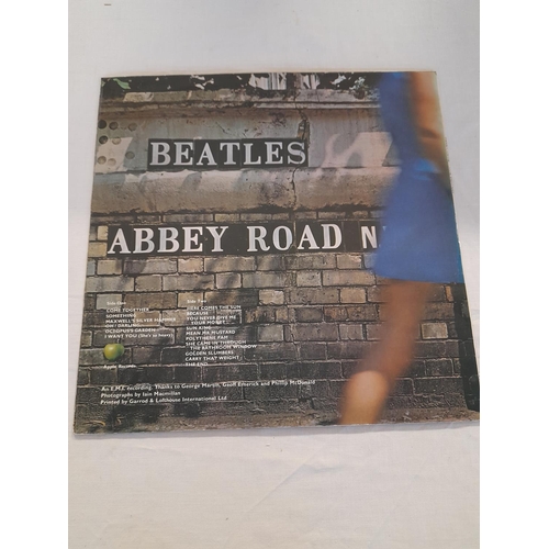 19 - The Beatles x 4Lp To Include PMC 7027 