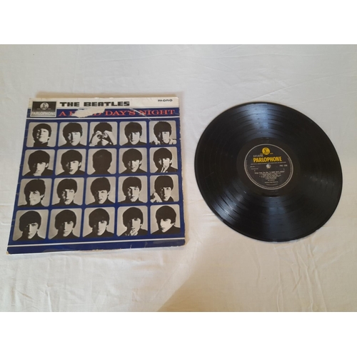 29 - The Beatles & Related Artists, 5 Lp To include PMC 1206, PMC 1230, PCS 7027, (No Insert) PMC 1202 An... 