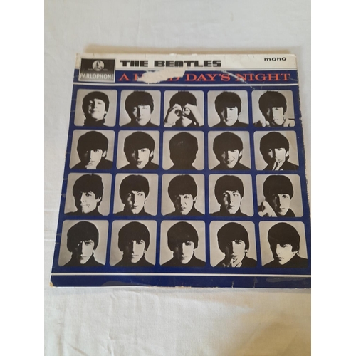 29 - The Beatles & Related Artists, 5 Lp To include PMC 1206, PMC 1230, PCS 7027, (No Insert) PMC 1202 An... 