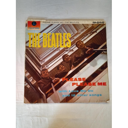 29 - The Beatles & Related Artists, 5 Lp To include PMC 1206, PMC 1230, PCS 7027, (No Insert) PMC 1202 An... 