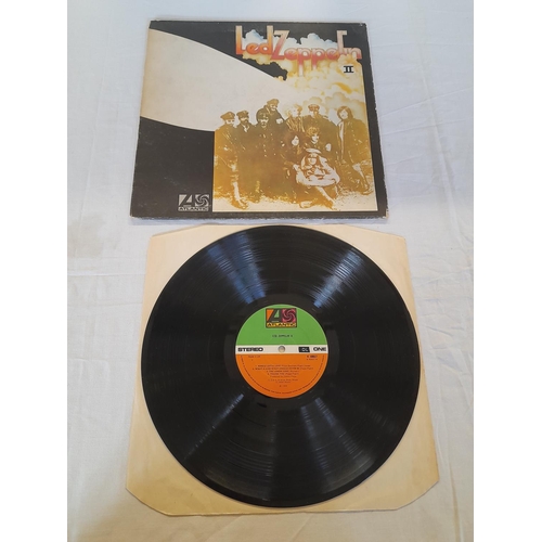 31 - Led Zeppelin, Collection of 3 Lp to include K40031 