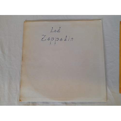 33 - LED ZEPPELIN The 1975 World Tour Double LP USA 1978 TAKRL 2960, Unofficial release -A -B-C-D. With I... 