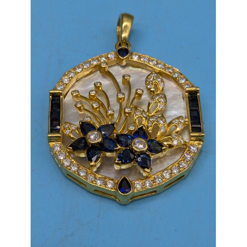 15 - Exquisite 18ct Gold 750 Pendant, Diamond and Sapphire set in the Art Nouveau Style with Mother of Pe... 