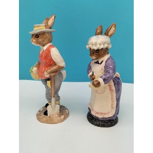 121 - Boxed Beswick Figures (2), 14cm Gardener Rabbit ECF3 and Mrs Rabbit Baking ECF7.