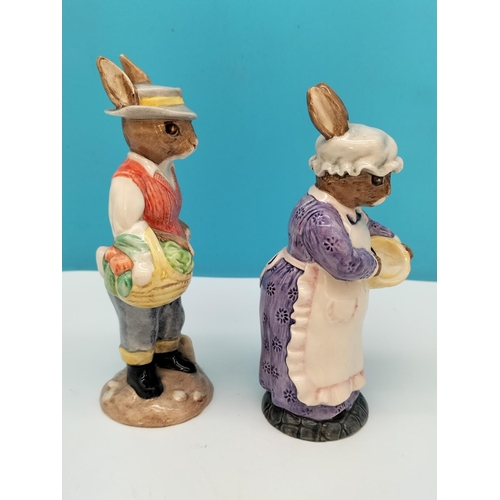 121 - Boxed Beswick Figures (2), 14cm Gardener Rabbit ECF3 and Mrs Rabbit Baking ECF7.