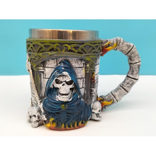 381 - Gothic Style Mugs (2) plus Skull Cup. Tallest 12cm.